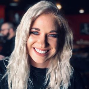 Meet your Posher, Deanne